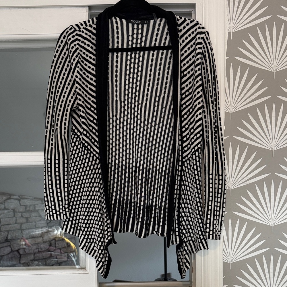 NIC+ZOE Monochrome Geometric Cardigan